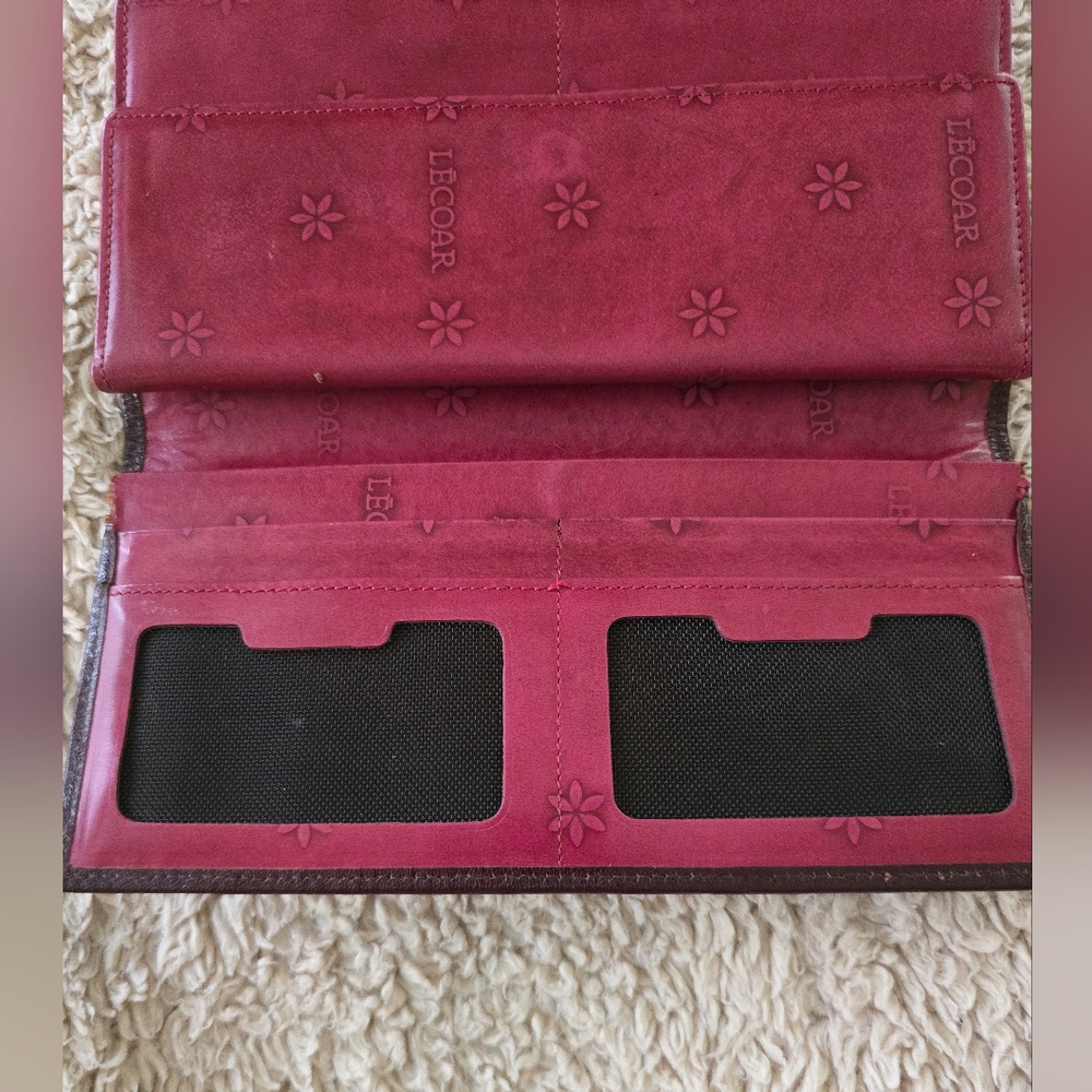 Pink Wallet - Picture 12 of 13
